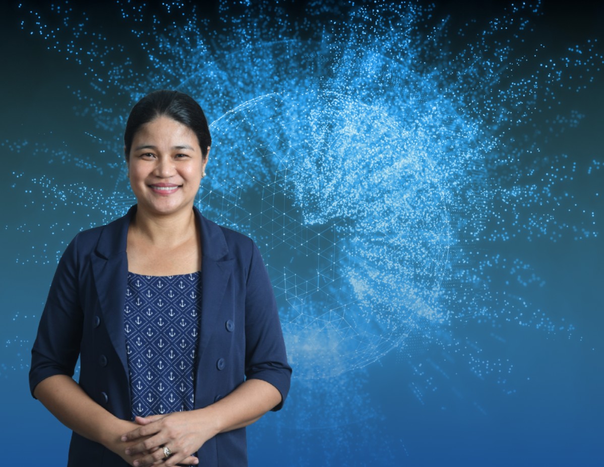 Rochelle Tomas, Director