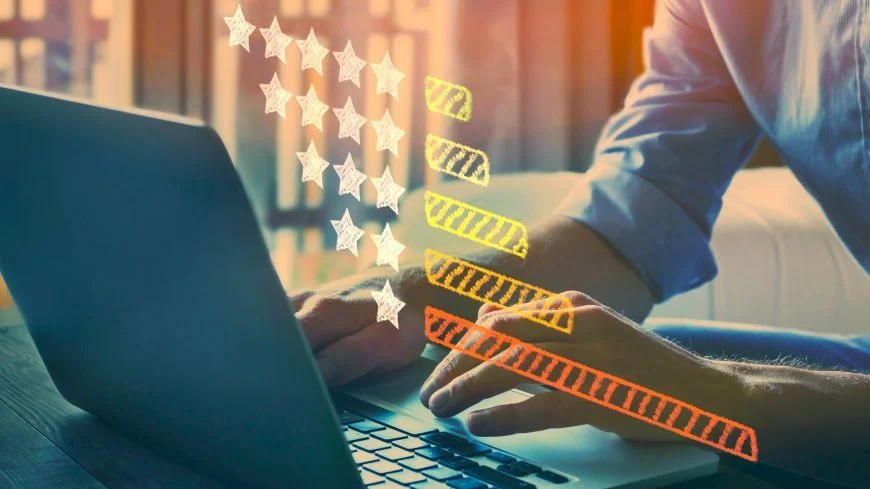 Financial Market Monitoring through Complaints Data Analysis